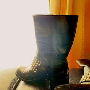 BCBGeneration Halen Moto boot leather